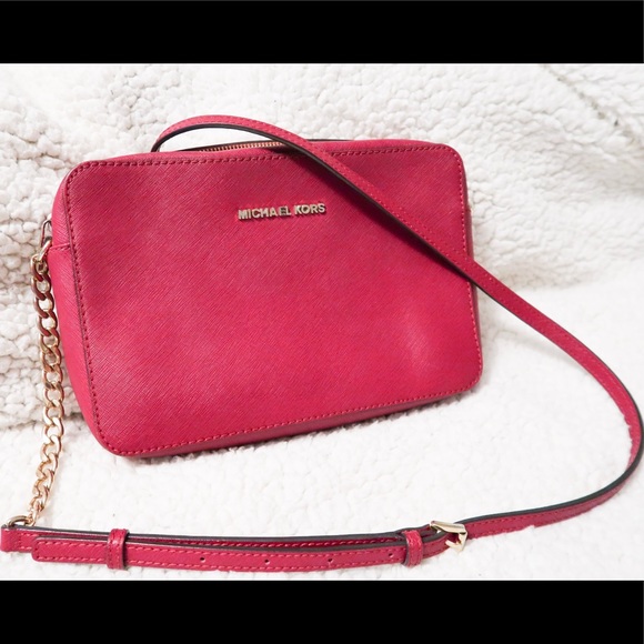 Michael Kors Jet Set Crossbody Bag - Picture 1 of 6